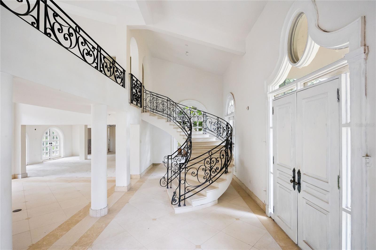 URB. SAN PATRICIO - Residential