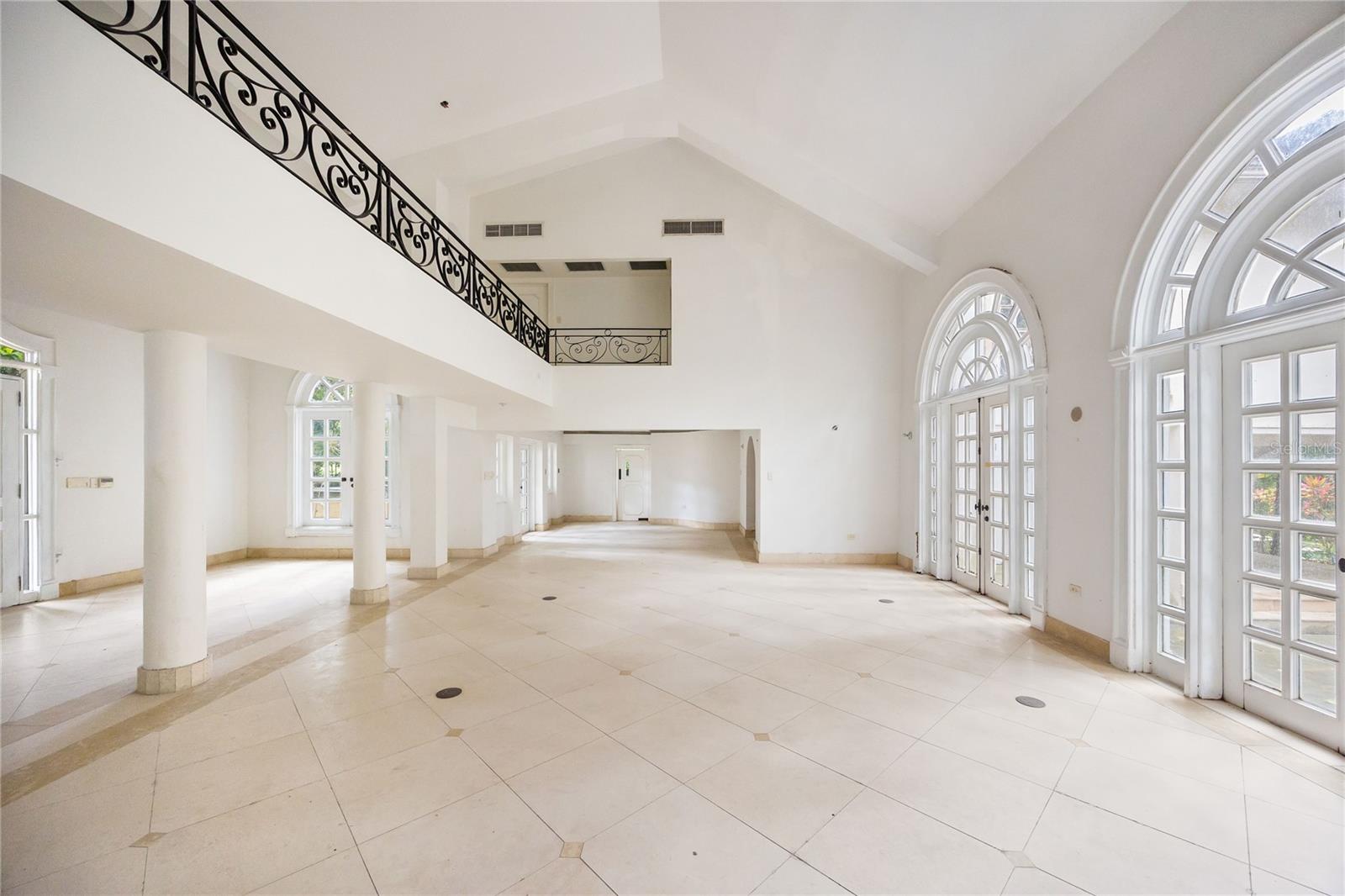 URB. SAN PATRICIO - Residential