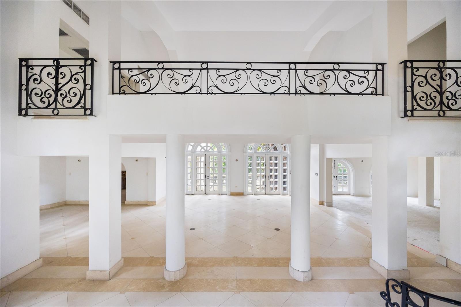 URB. SAN PATRICIO - Residential
