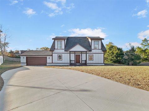 Photo of 546 Gifford Court, Deltona, FL 32725 (MLS # O6379333)