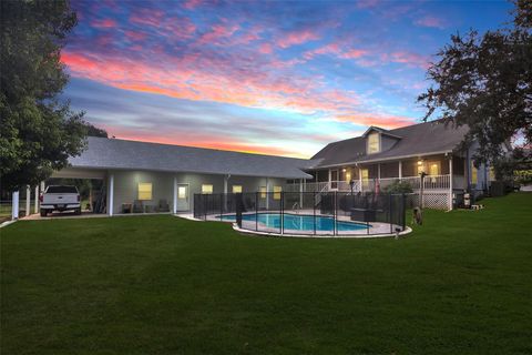 A home in BROOKSVILLE