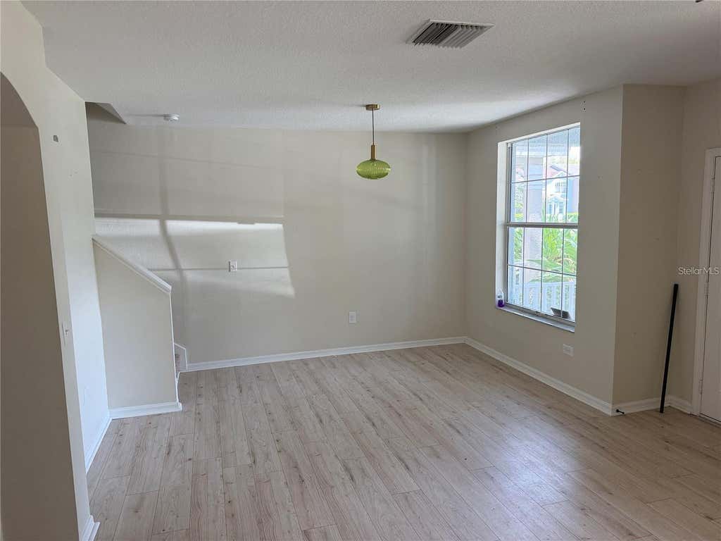 Photo of 1532 Blue Magnolia Road, Brandon, FL 33510 (MLS # TB8536896)