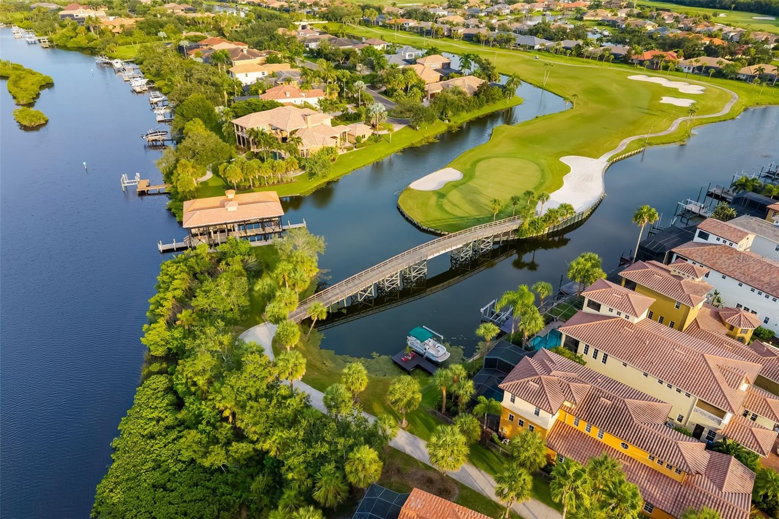 WATERLEFE GOLF & RIVER CLUB - Residential