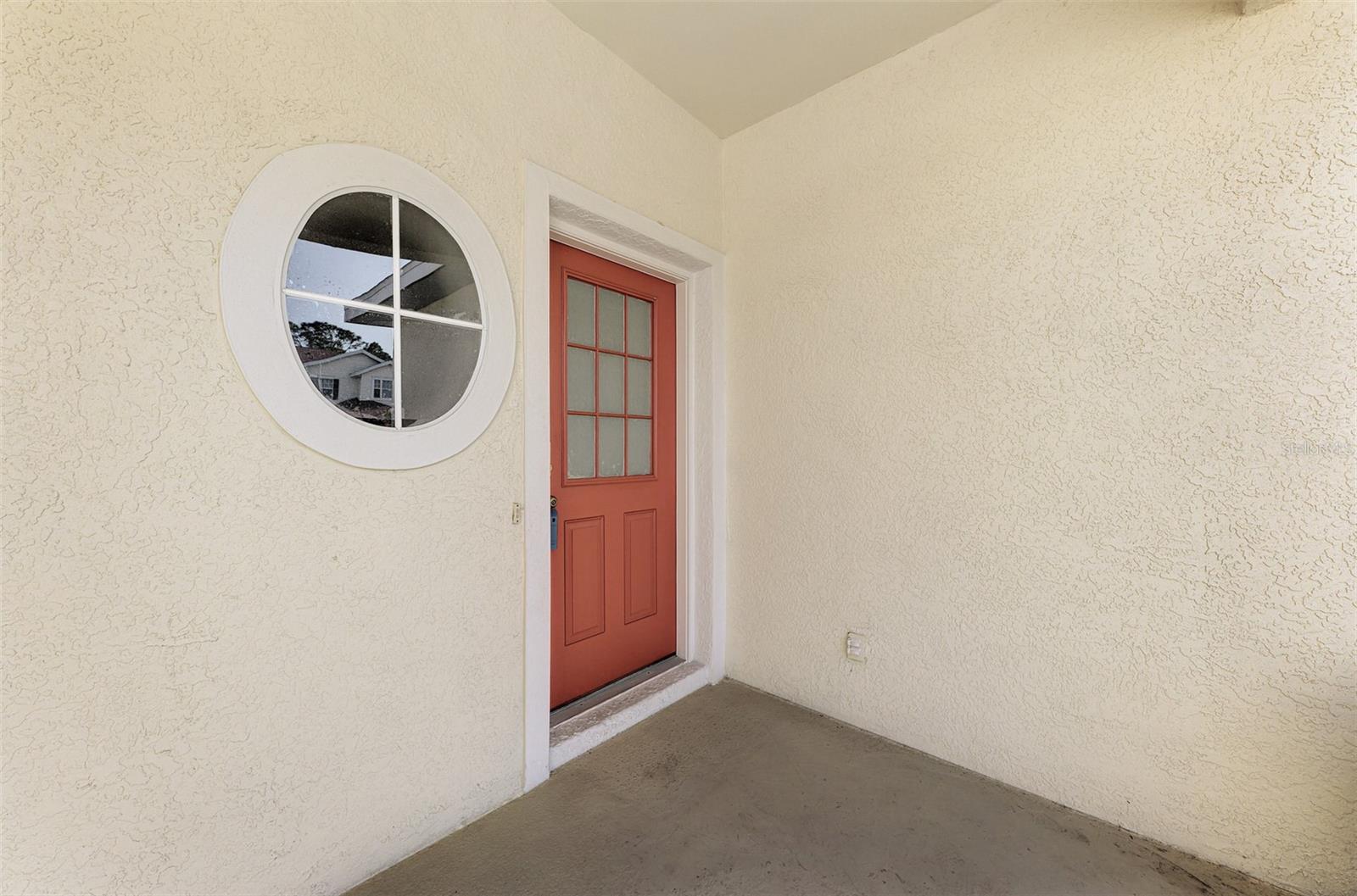 TOWNS AT LAKESIDE - Residential