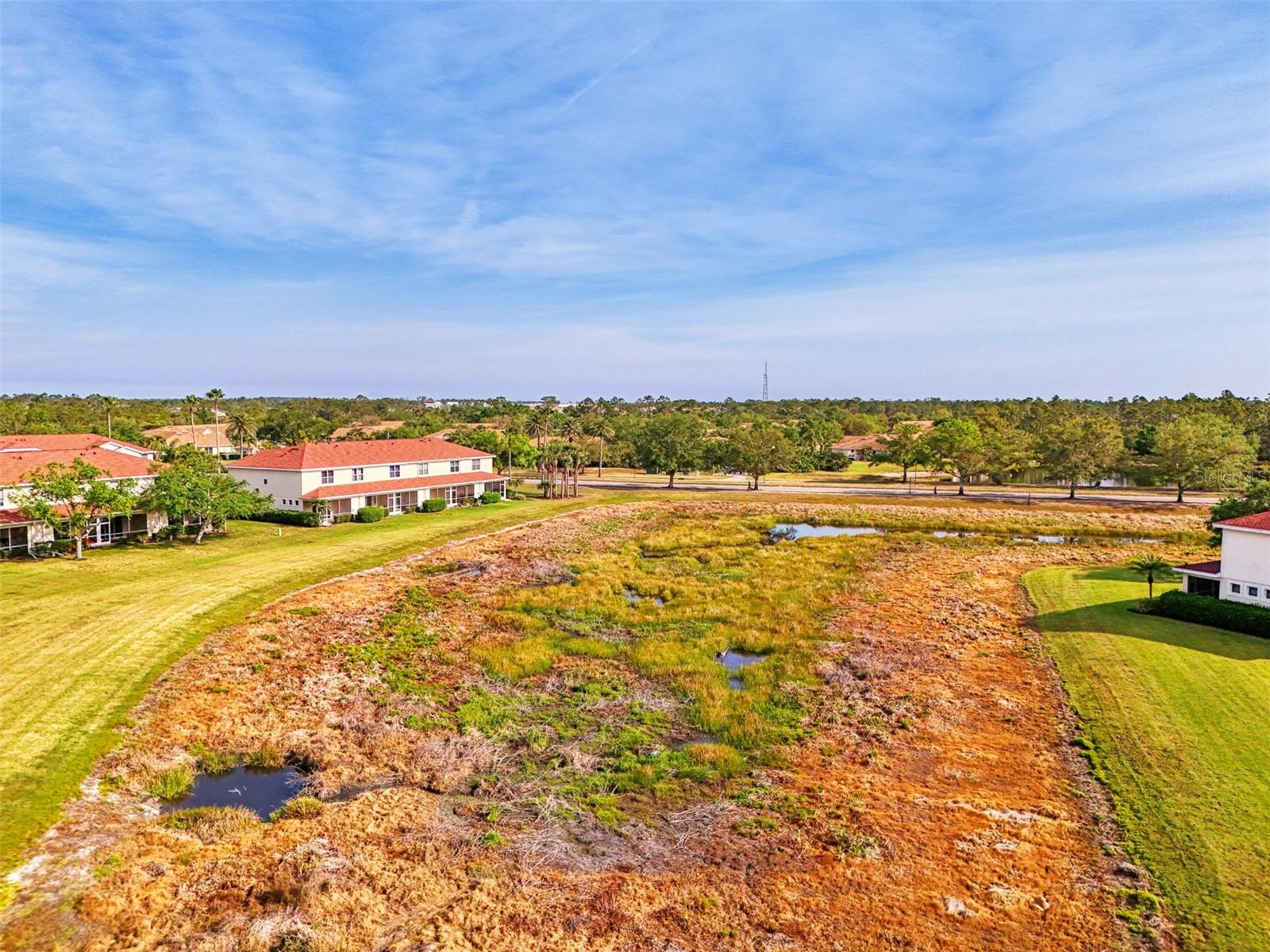 TOWNS AT LAKESIDE - Residential