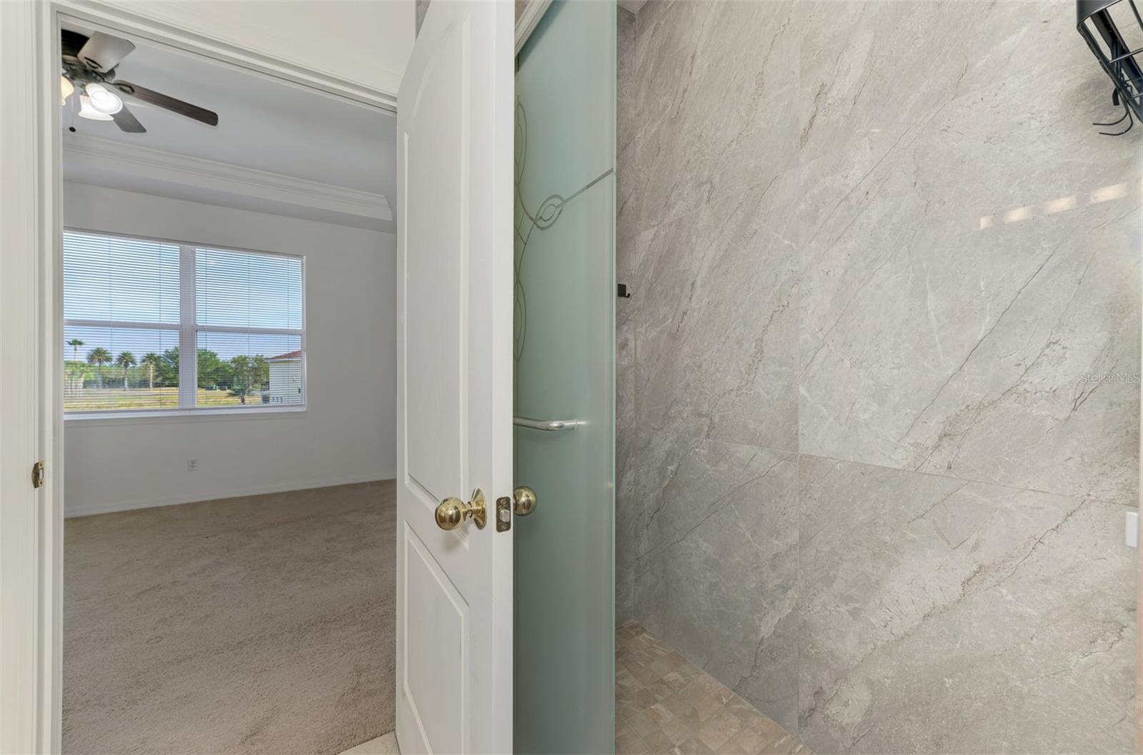 TOWNS AT LAKESIDE - Residential