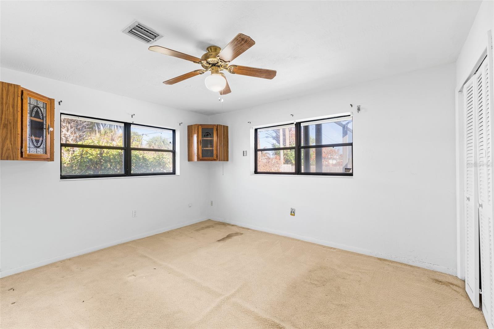 SOUTH PATRICK SHORES SEC 03 - Residential