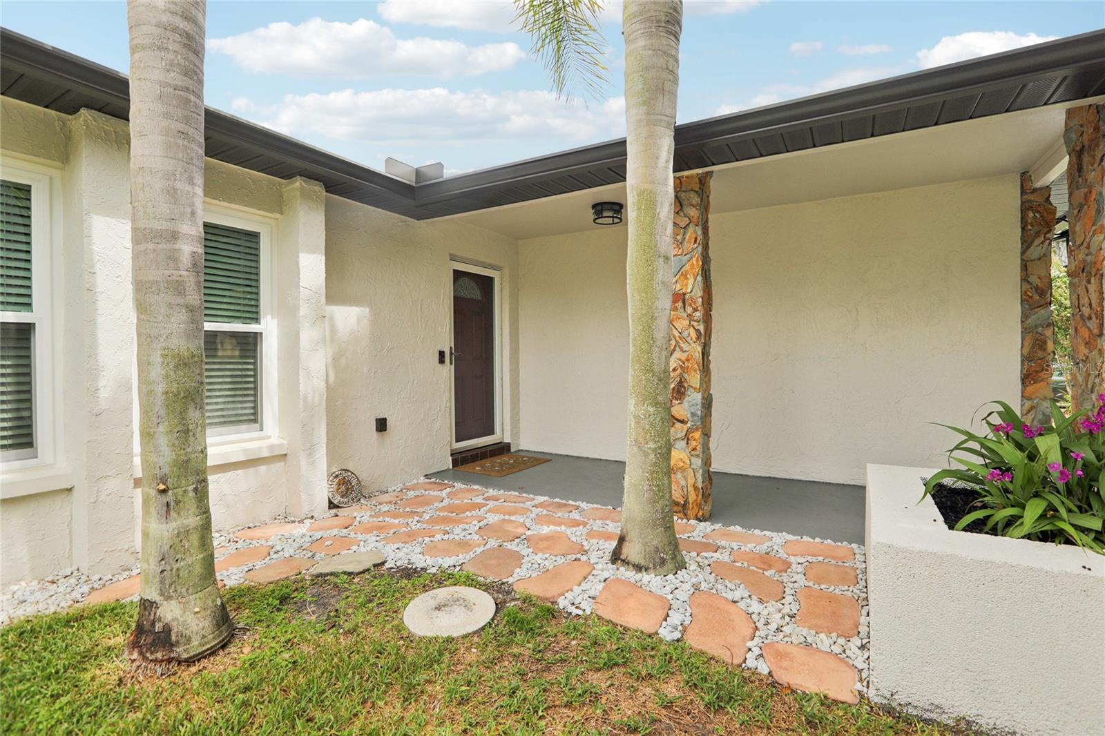 COUNTRY VILLAS - Residential