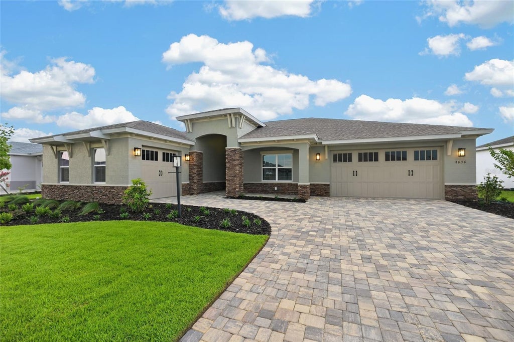 Photo of 8636 SW 99th Circle, Ocala, FL 34481 (MLS # OM733975)