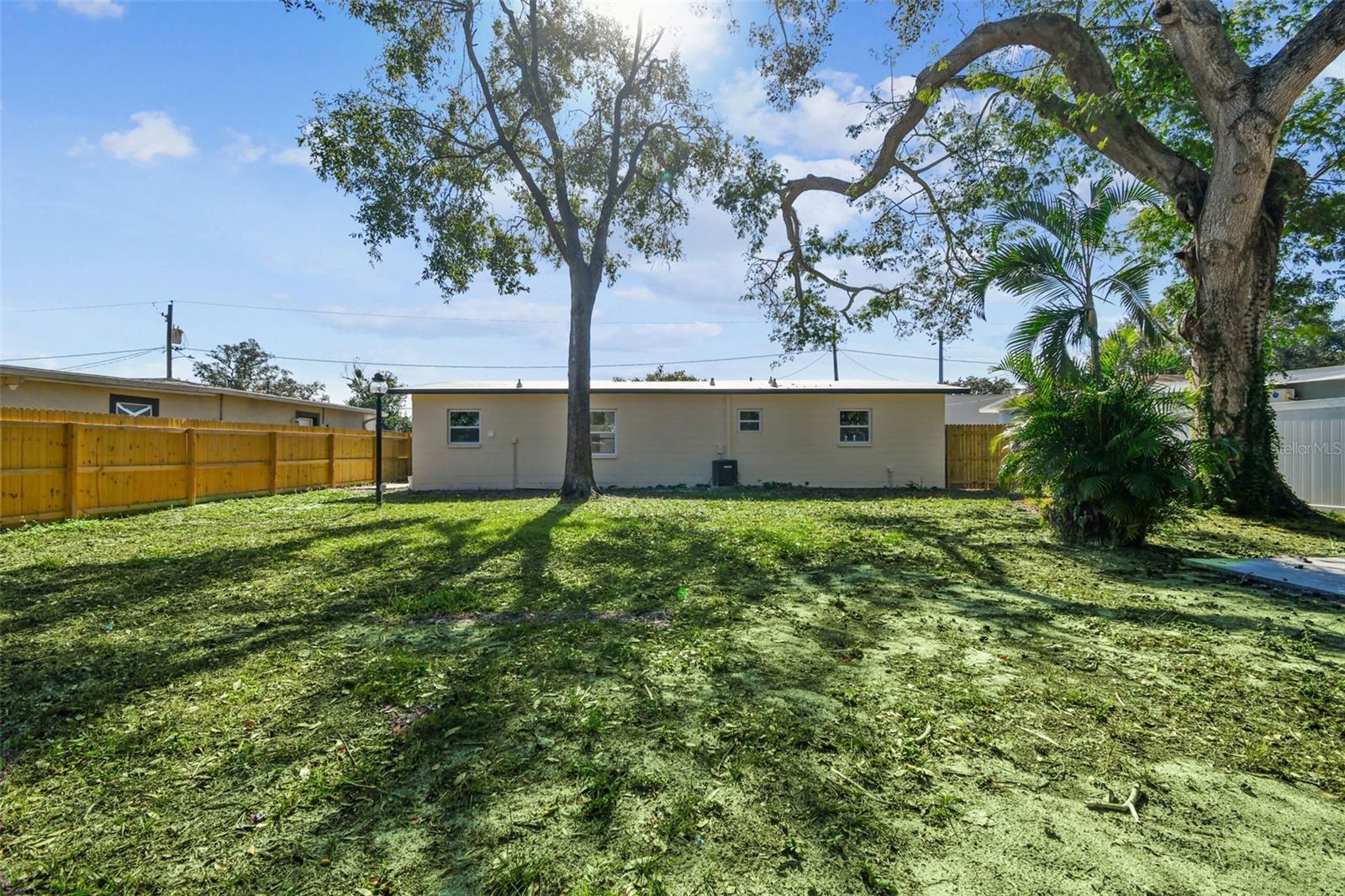 CARROLL CITY CENTER 1ST ADD - Residential