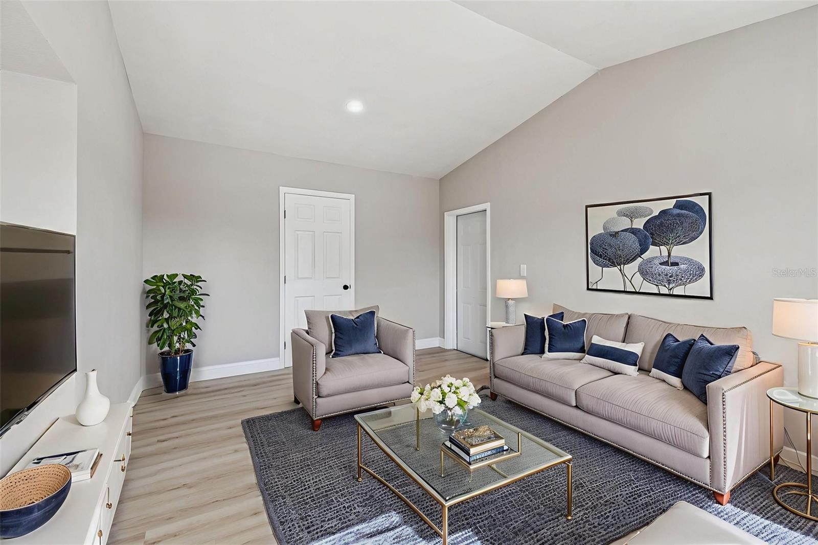 CARROLL CITY CENTER 1ST ADD - Residential