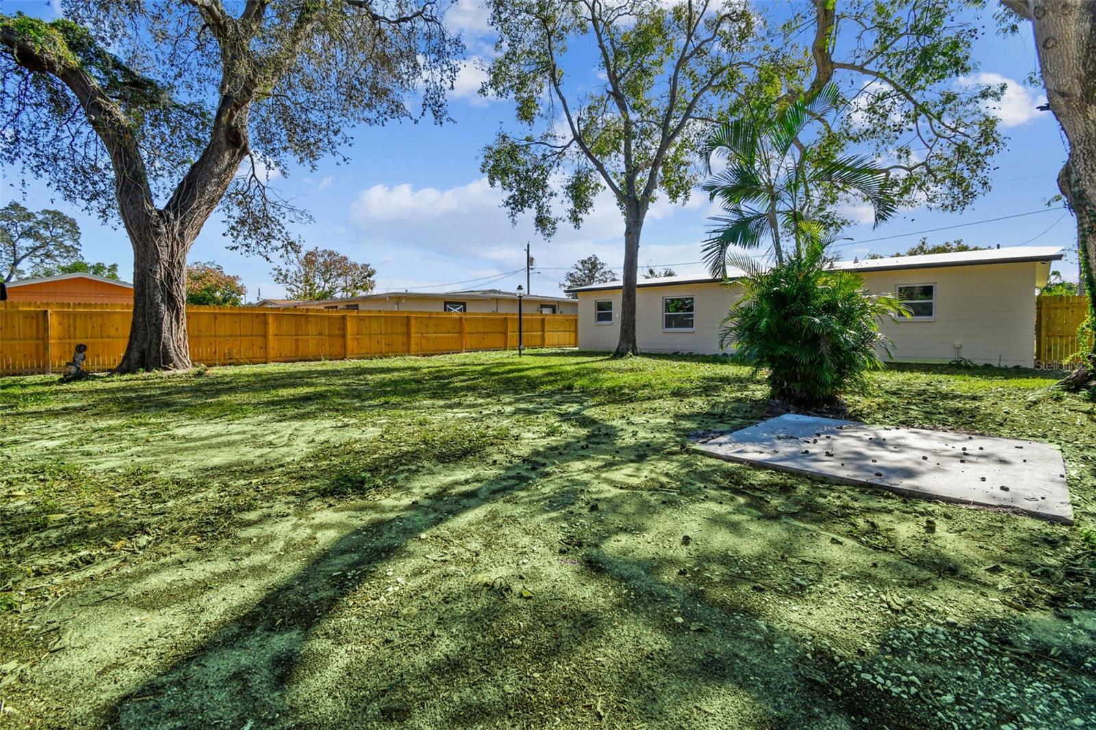 CARROLL CITY CENTER 1ST ADD - Residential