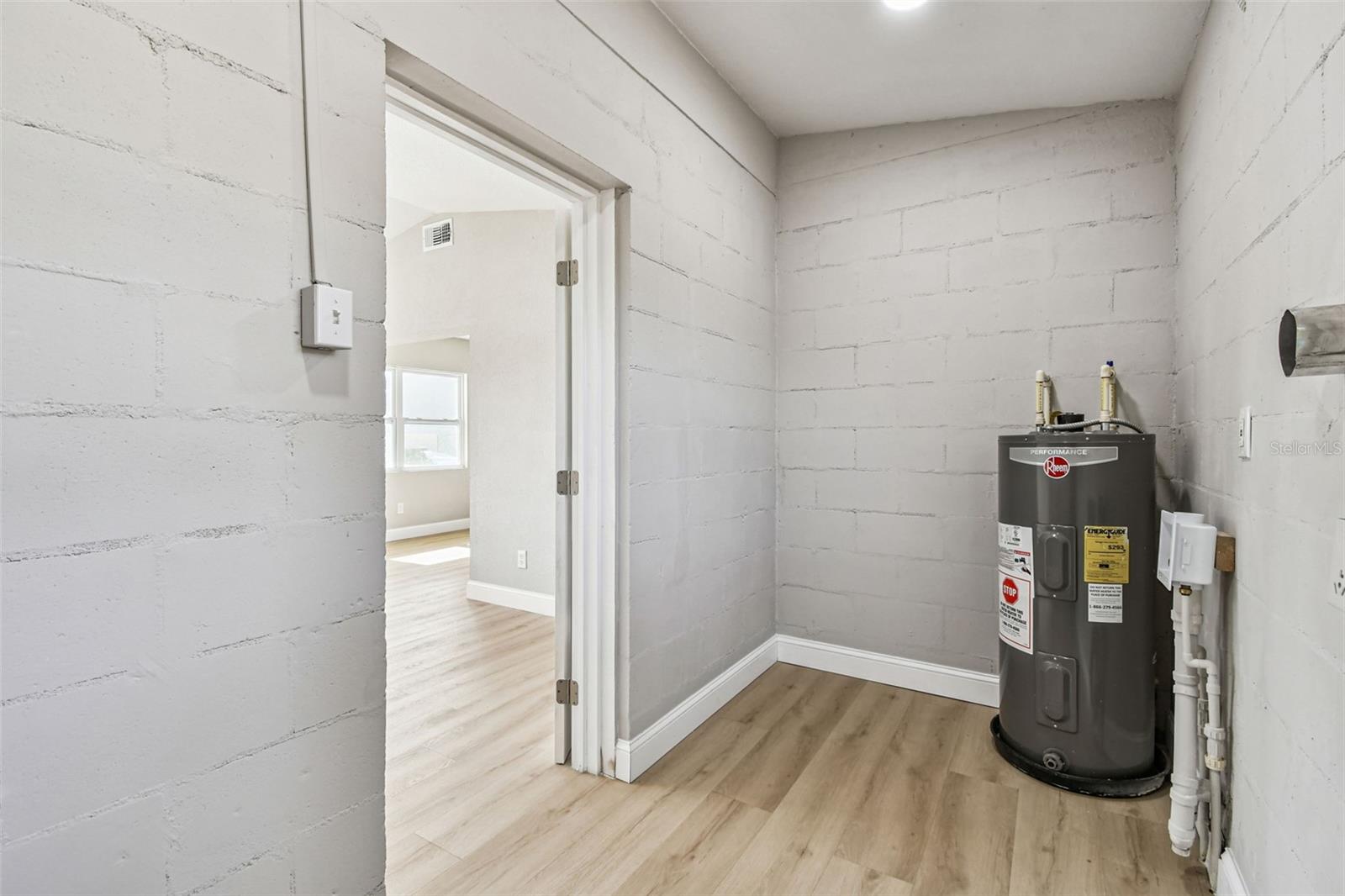 CARROLL CITY CENTER 1ST ADD - Residential