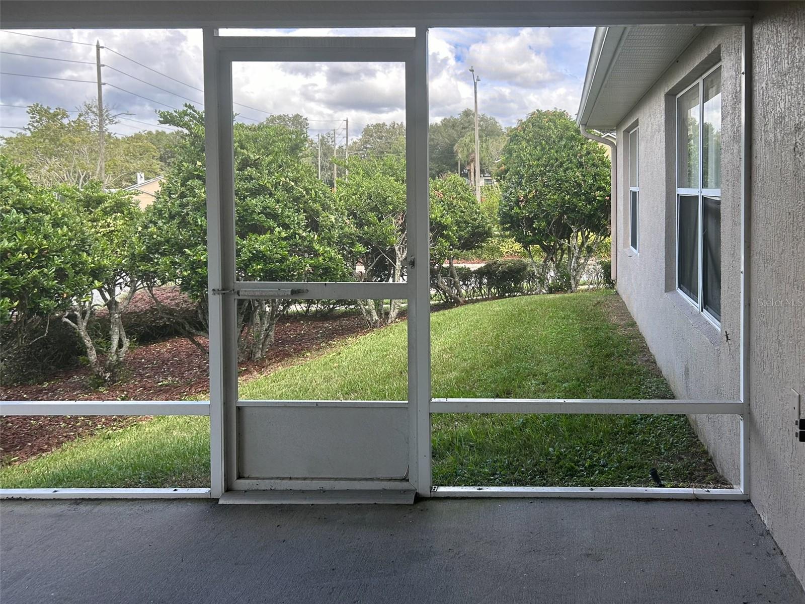 ISLAND POINTE SUB - Residential Lease