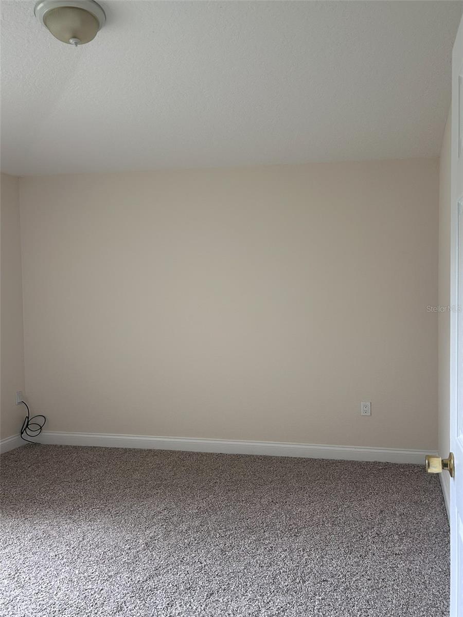 ISLAND POINTE SUB - Residential Lease