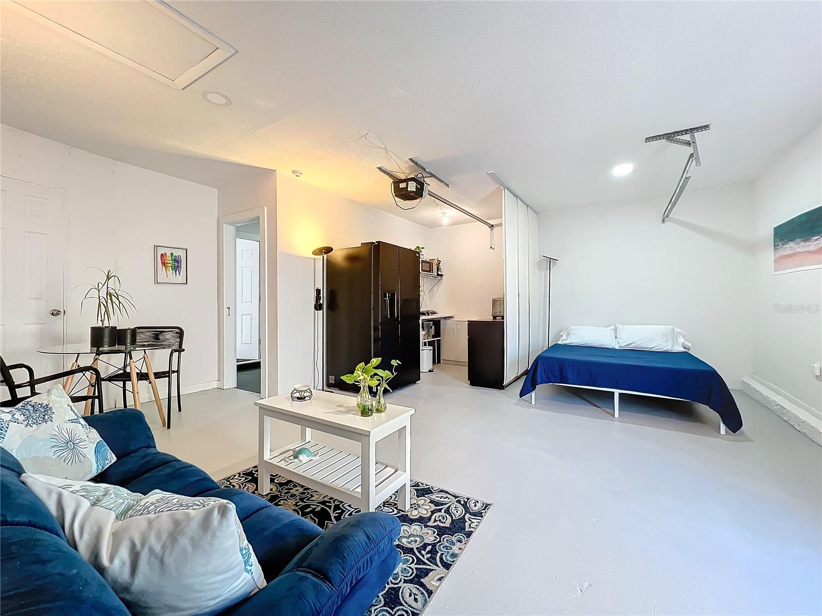 WOODPINE LAKE - Residential