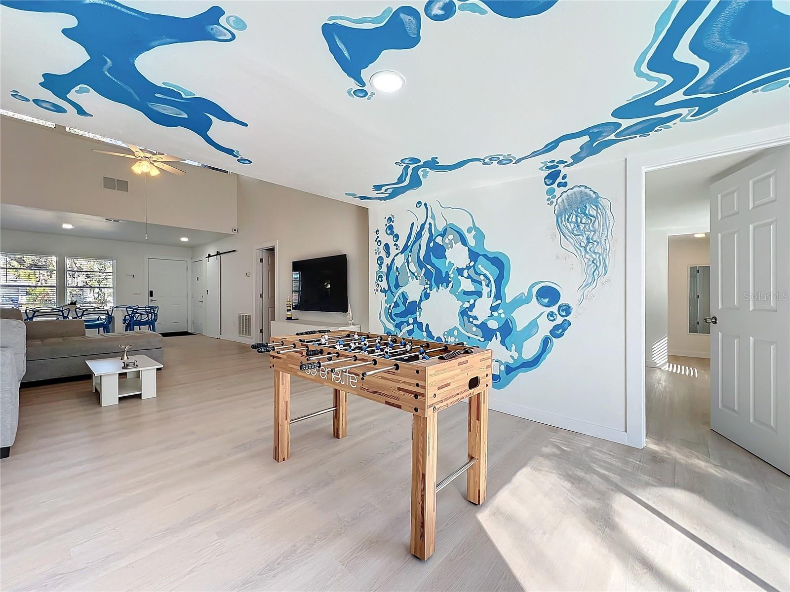 WOODPINE LAKE - Residential