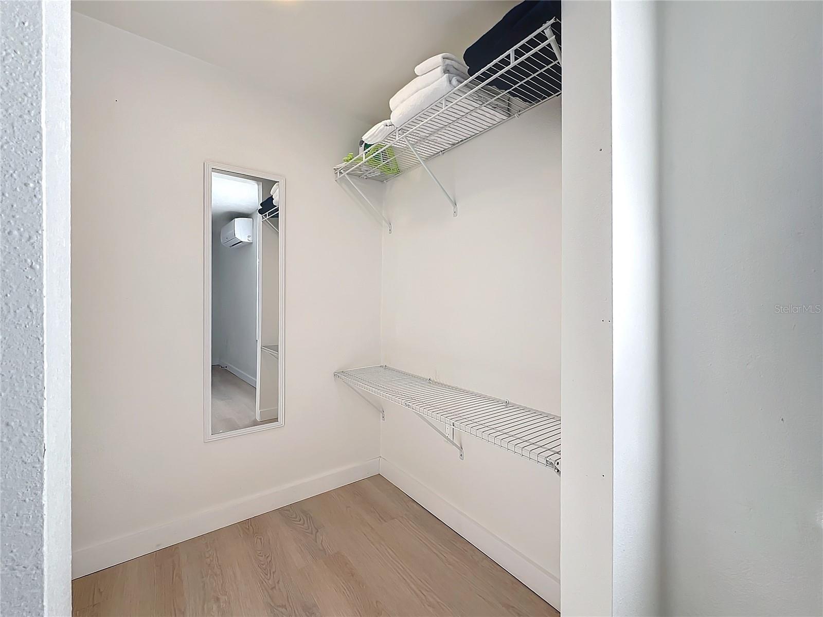 WOODPINE LAKE - Residential