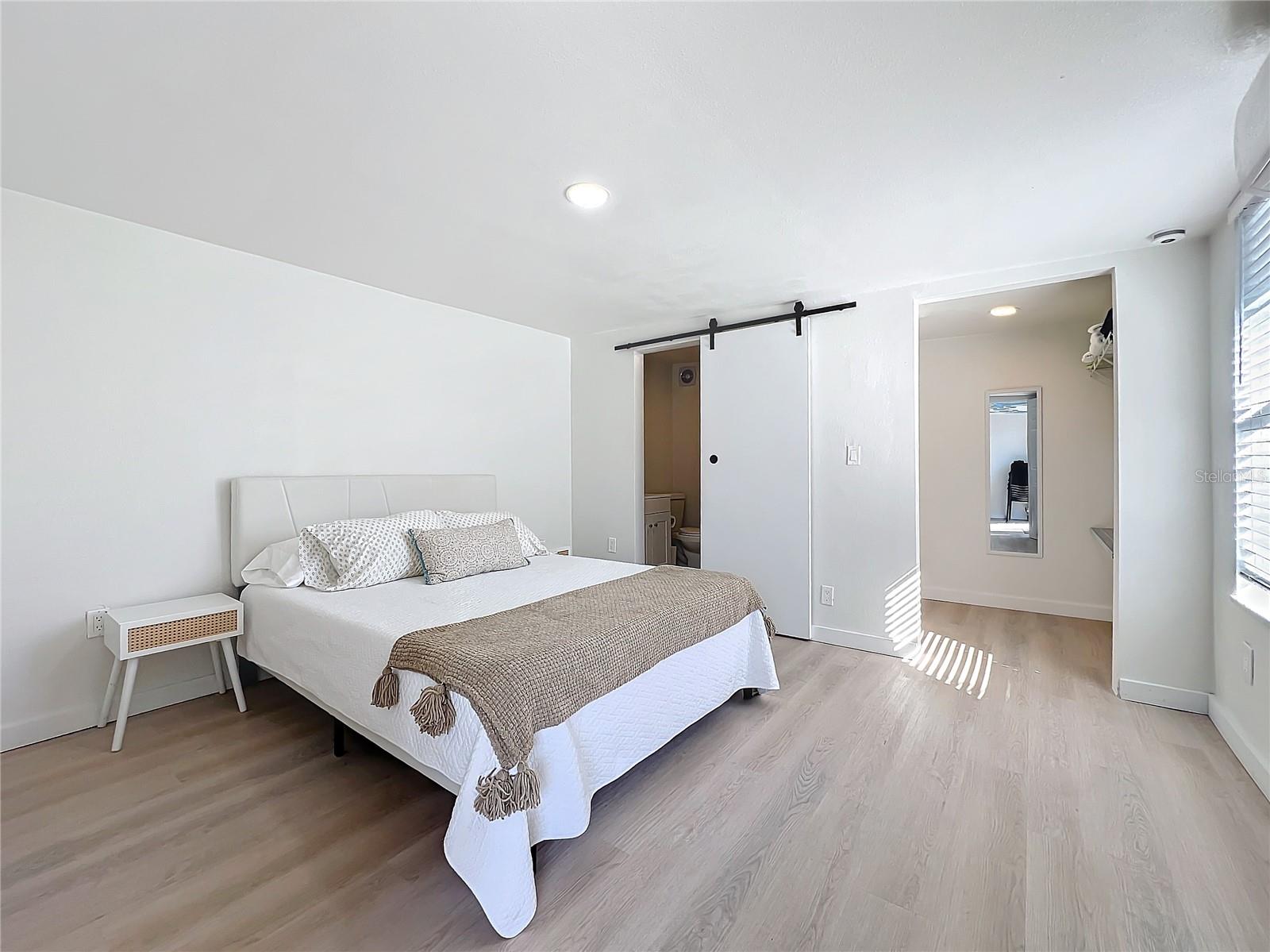 WOODPINE LAKE - Residential