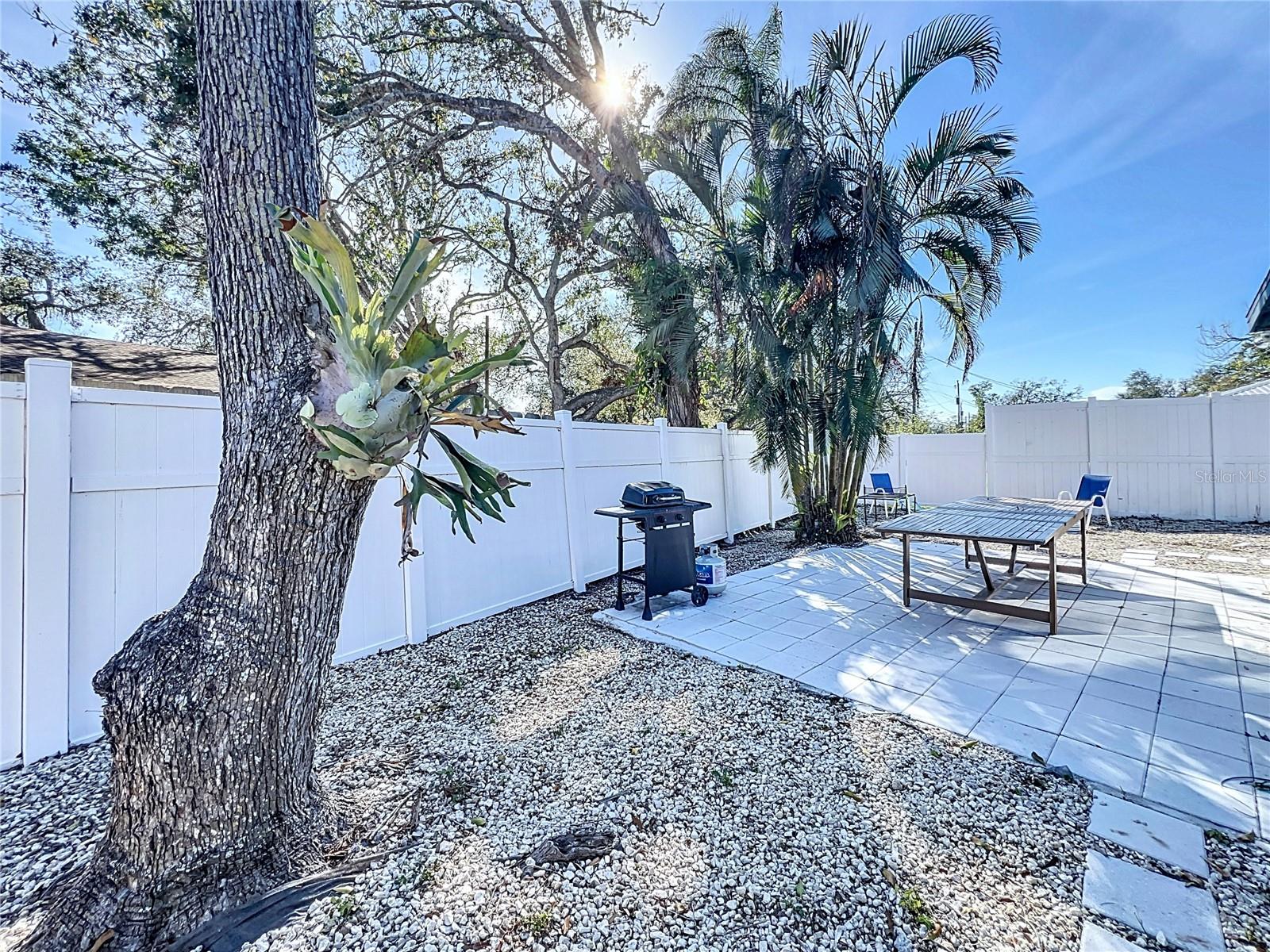 WOODPINE LAKE - Residential