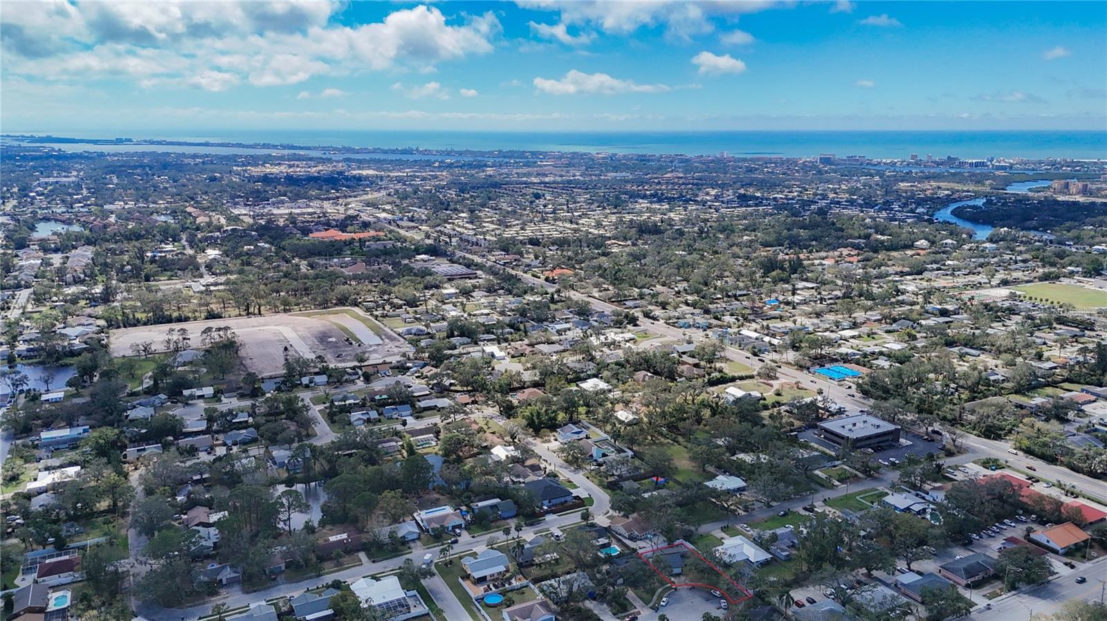 WOODPINE LAKE - Residential