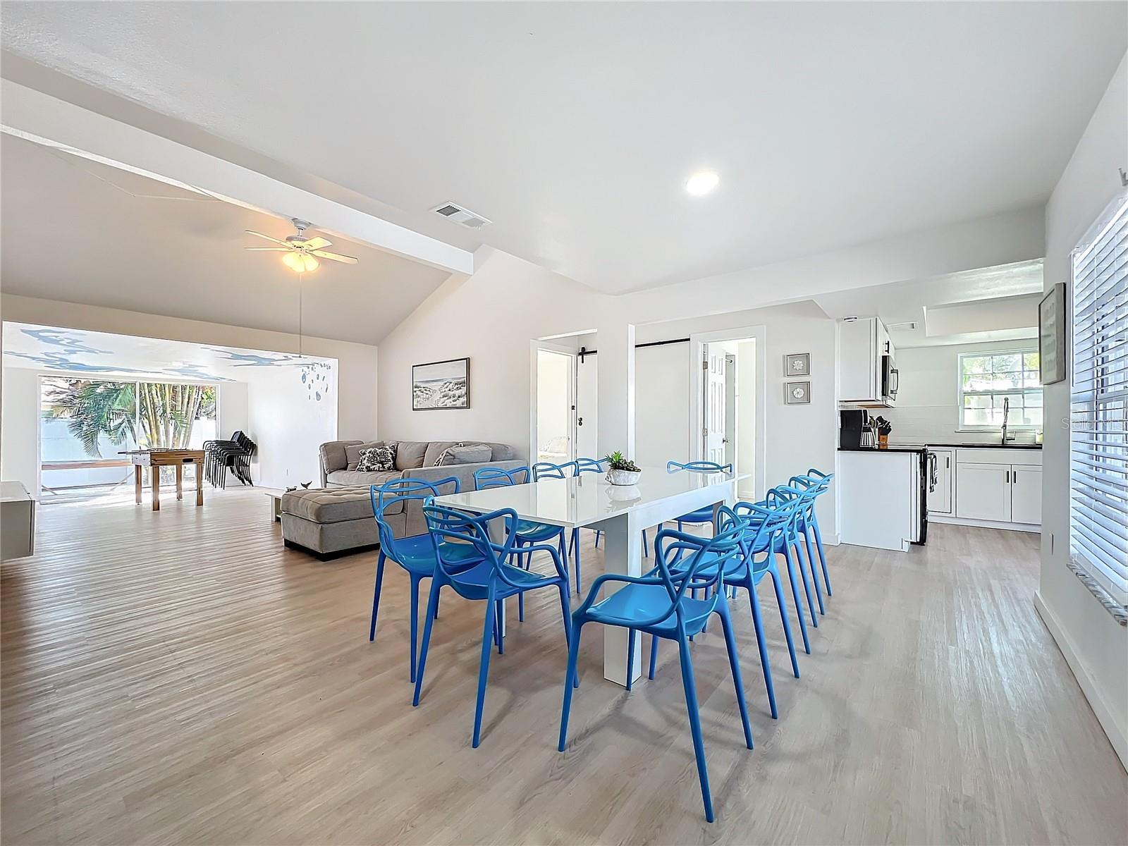 WOODPINE LAKE - Residential