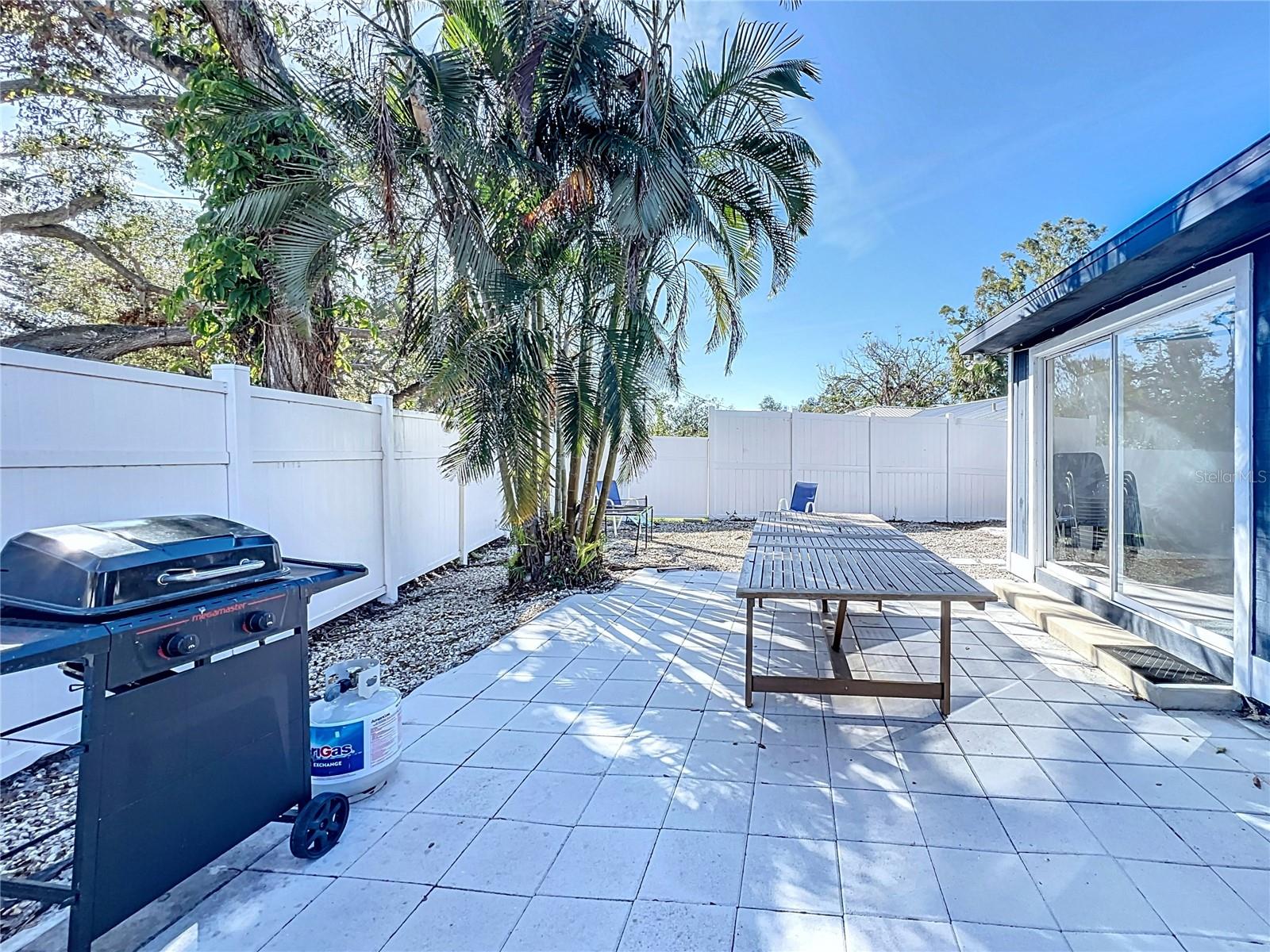 WOODPINE LAKE - Residential