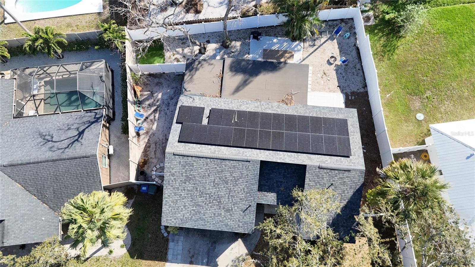 WOODPINE LAKE - Residential