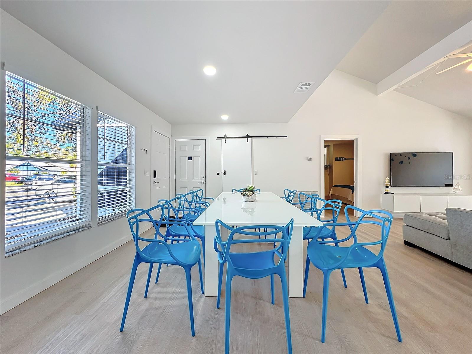 WOODPINE LAKE - Residential