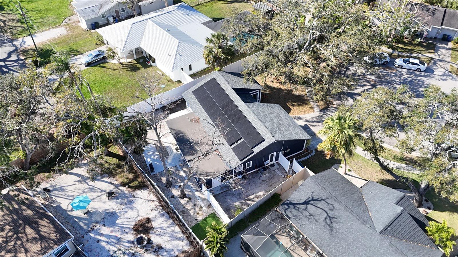 WOODPINE LAKE - Residential