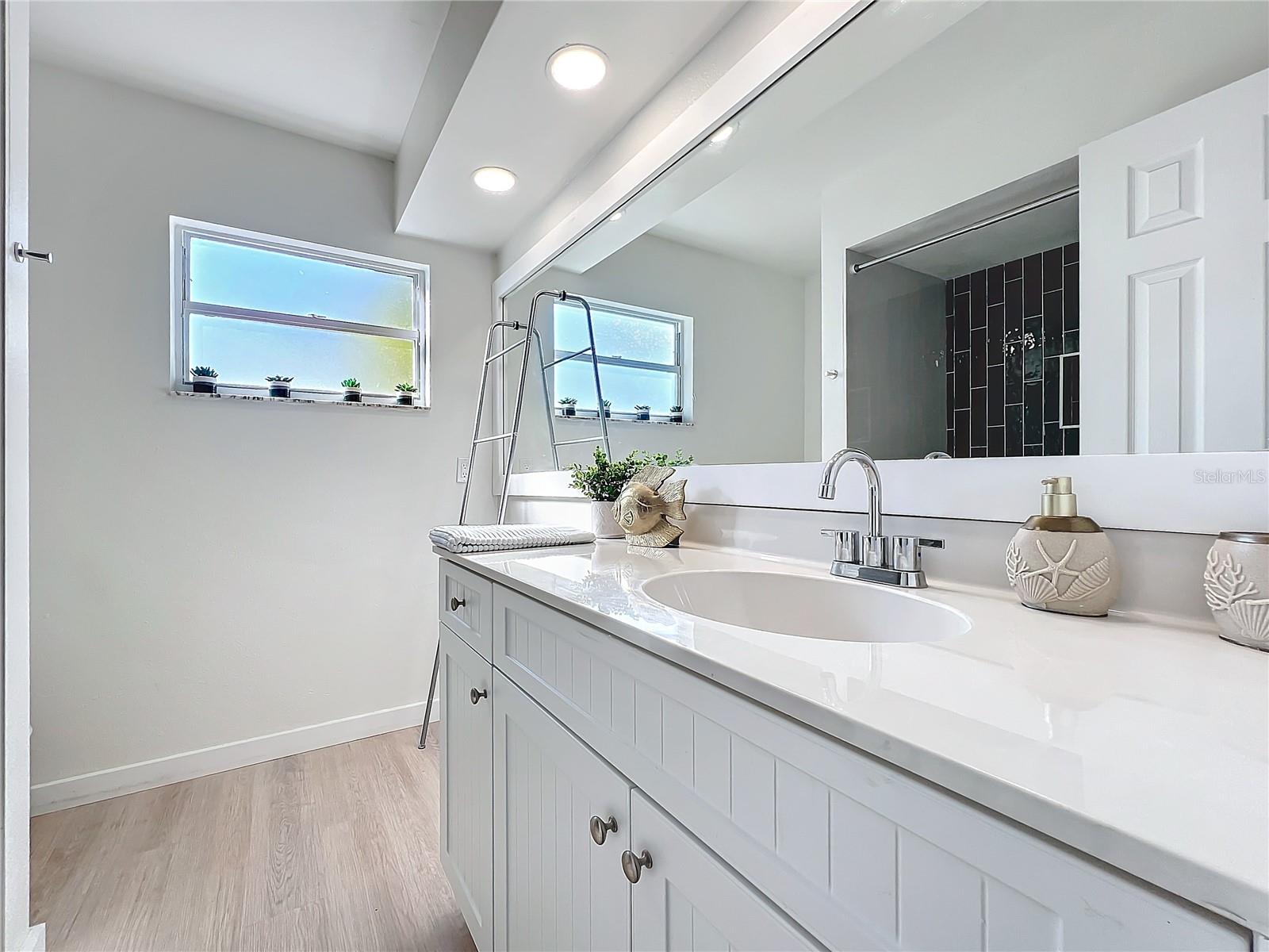 WOODPINE LAKE - Residential