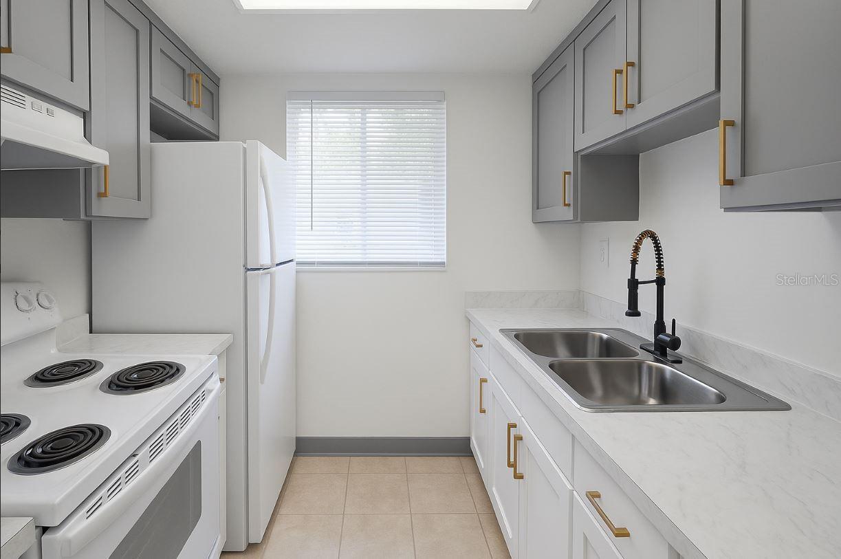 MASON & CARSWELLS HOLLY HILL - Residential Lease