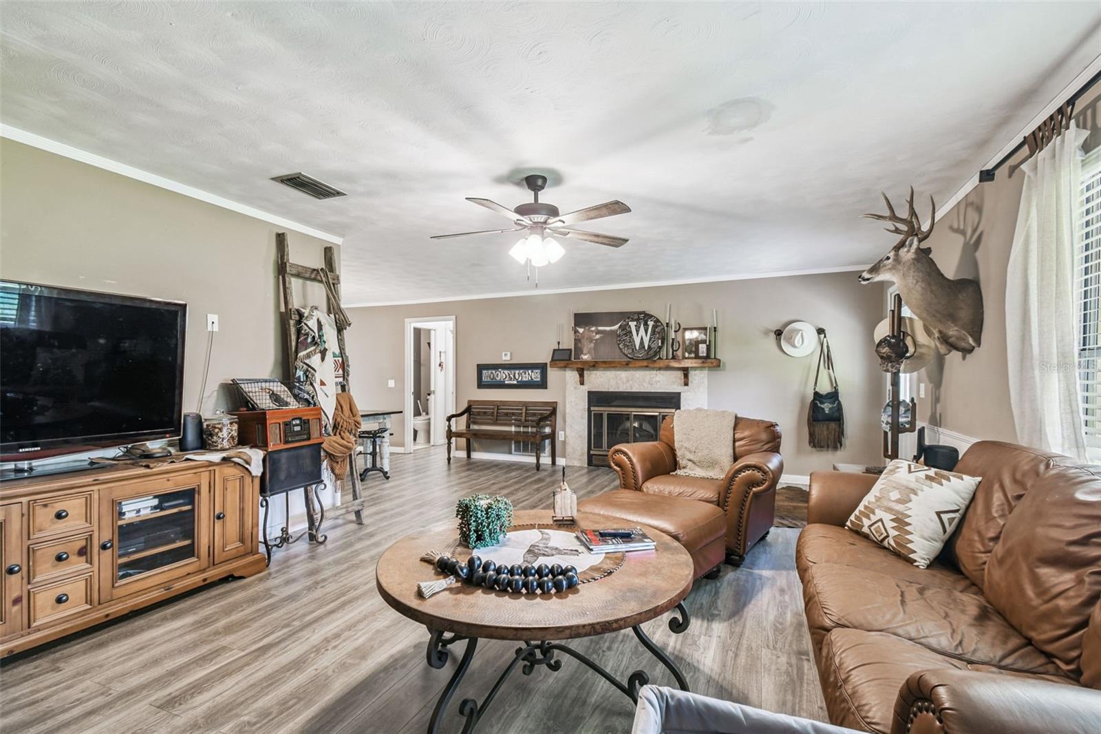 CROOM A COOCHEE ESTATES - Residential