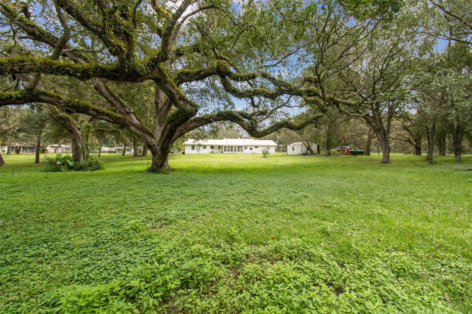 CROOM A COOCHEE ESTATES - Residential