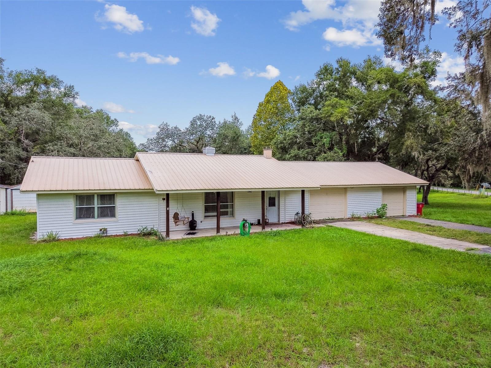 CROOM A COOCHEE ESTATES - Residential