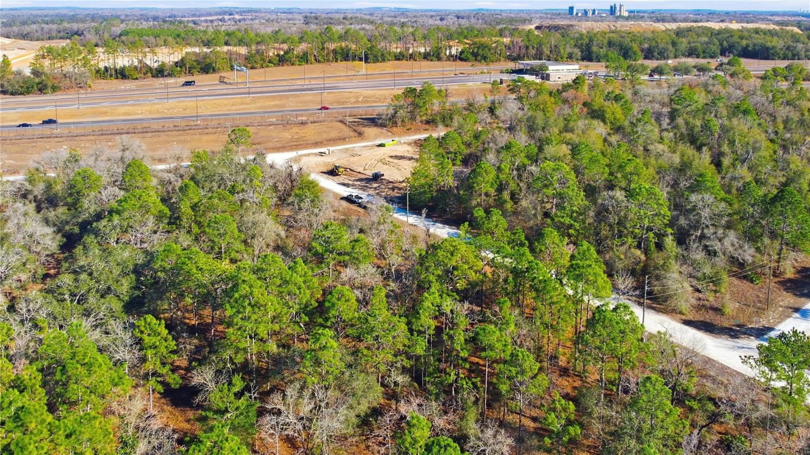 ROYAL HIGHLANDS - Land