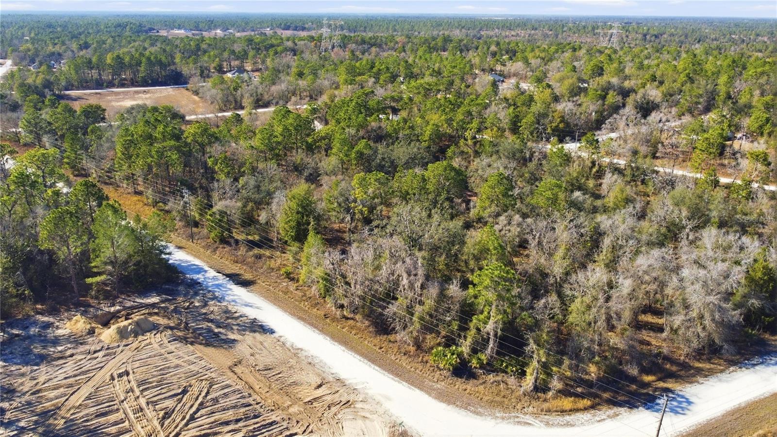 ROYAL HIGHLANDS - Land