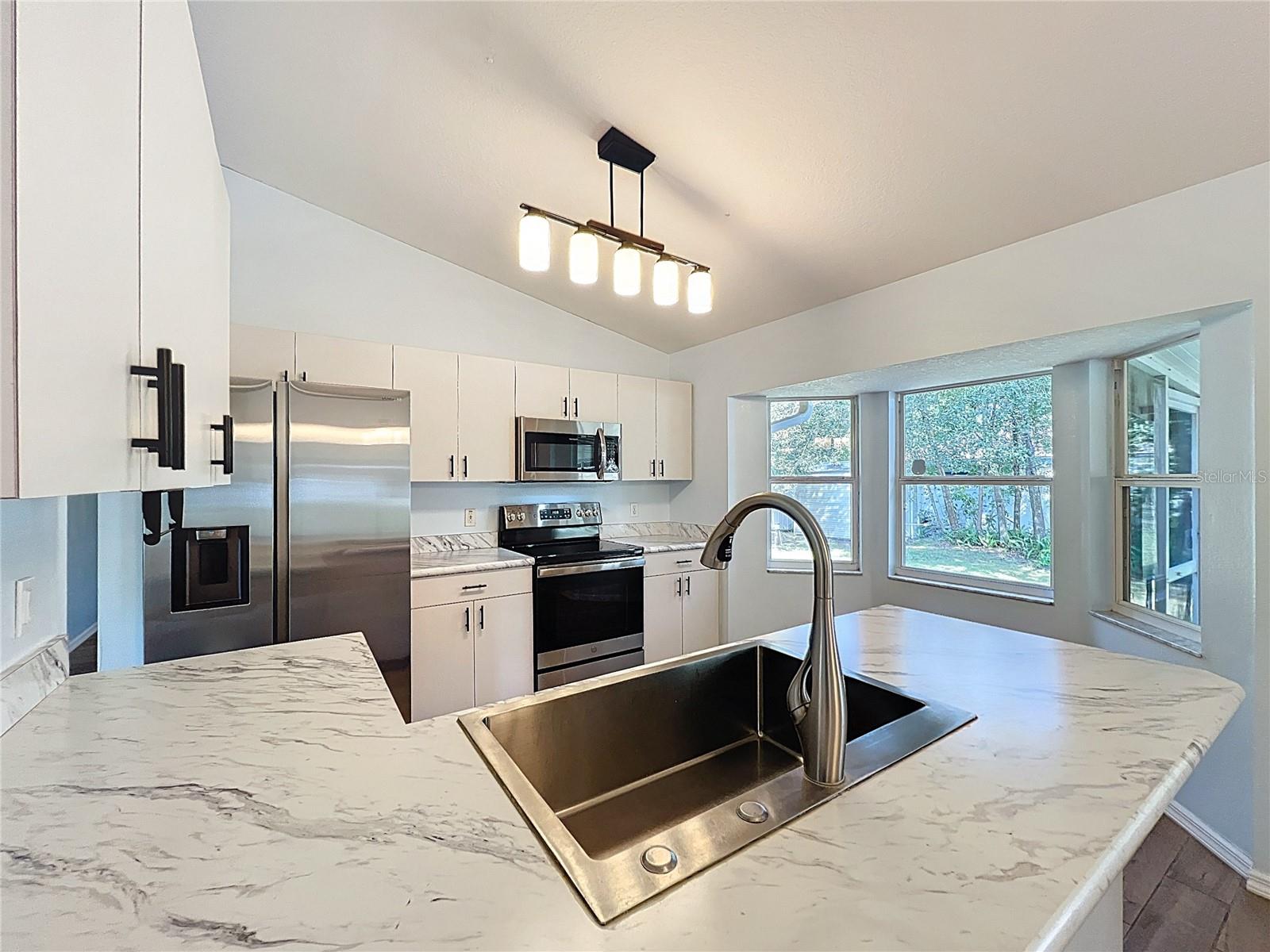 WEST HIGHLANDS - Residential