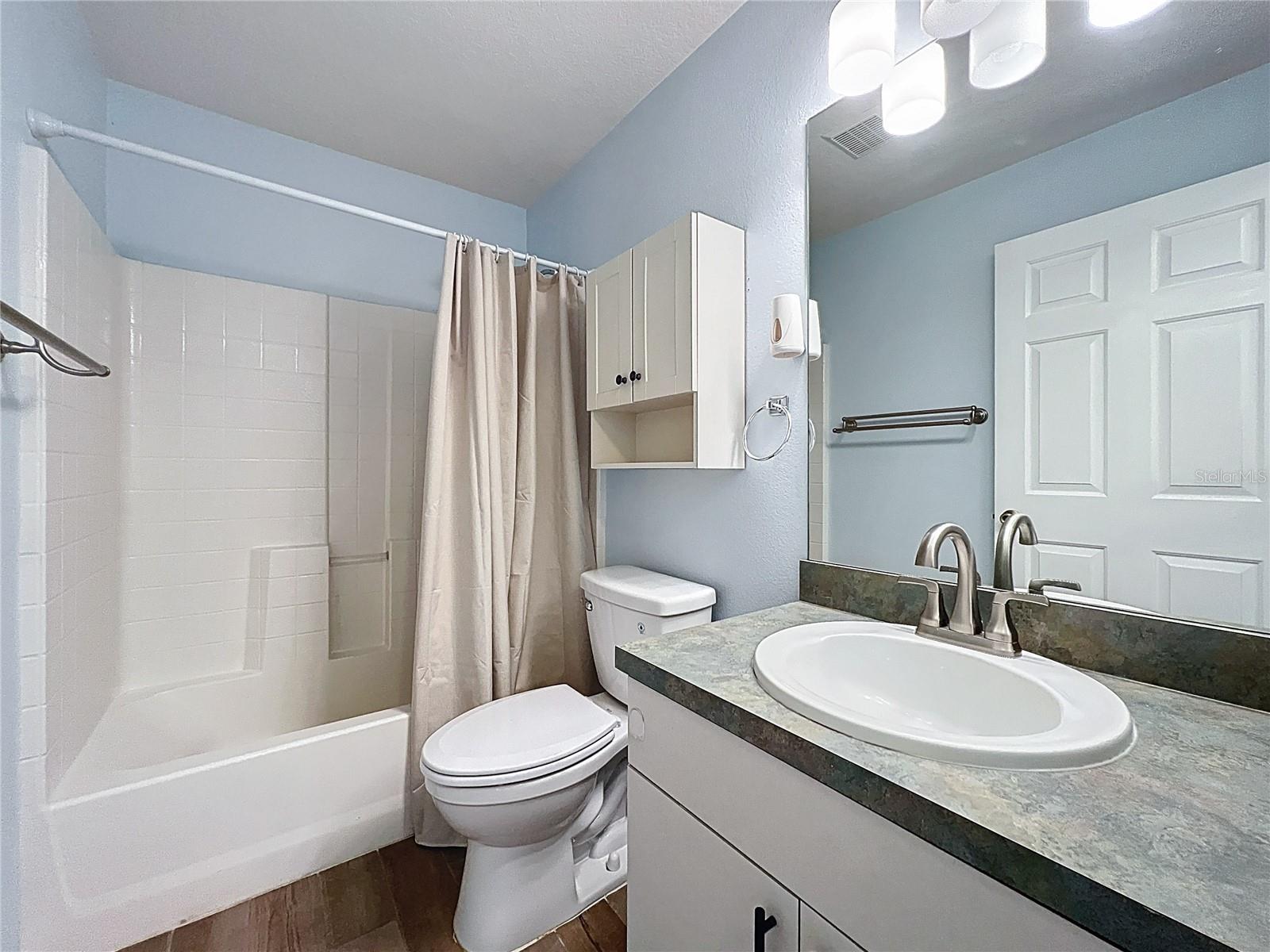 WEST HIGHLANDS - Residential