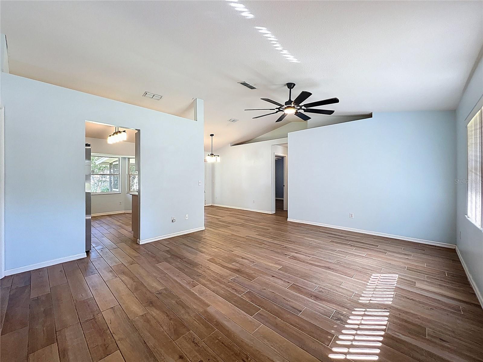 WEST HIGHLANDS - Residential