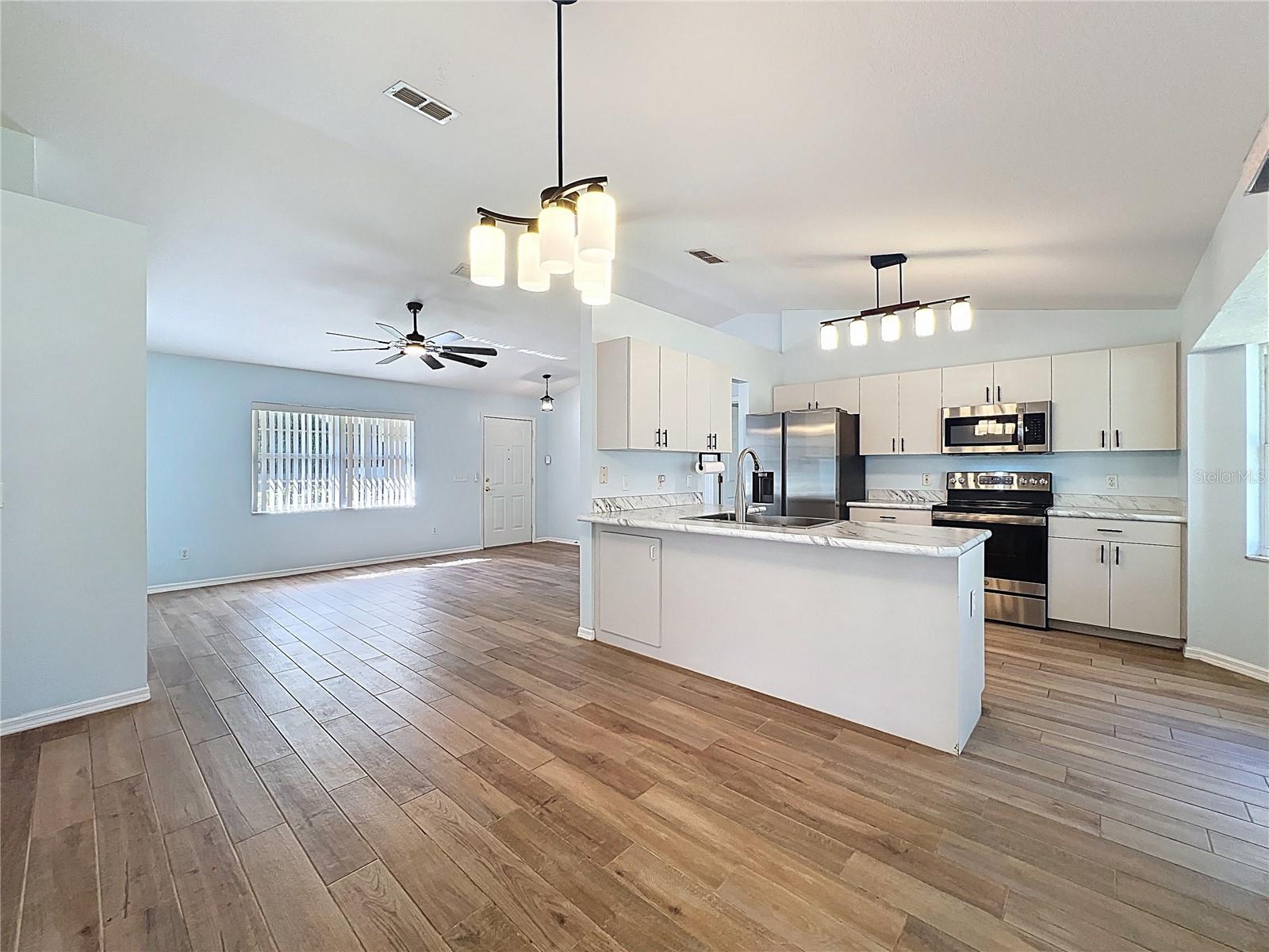 WEST HIGHLANDS - Residential