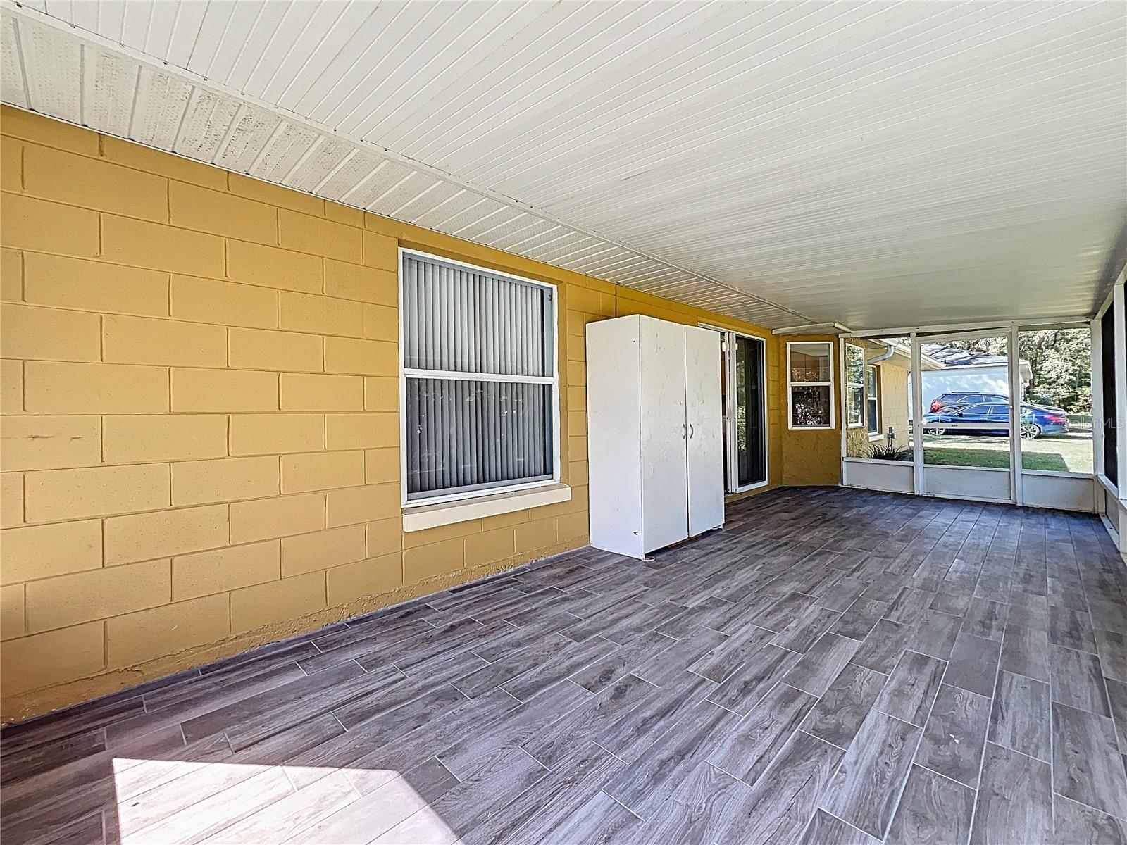 WEST HIGHLANDS - Residential