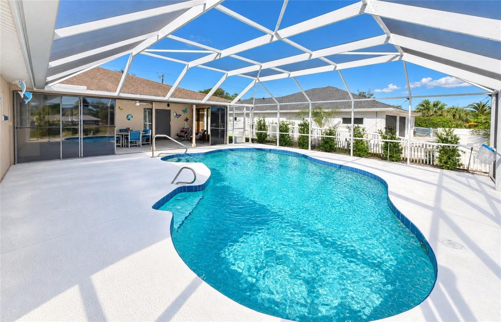 Photo of 43 Christopher Court, Palm Coast, FL 32137 (MLS # FC322220)