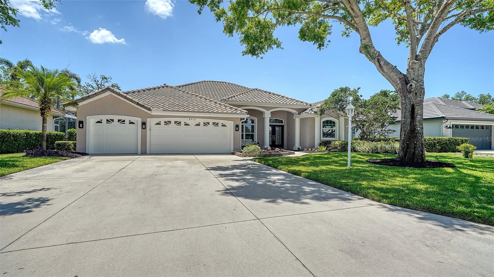 4912 OLD OAKLEAF DRIVE