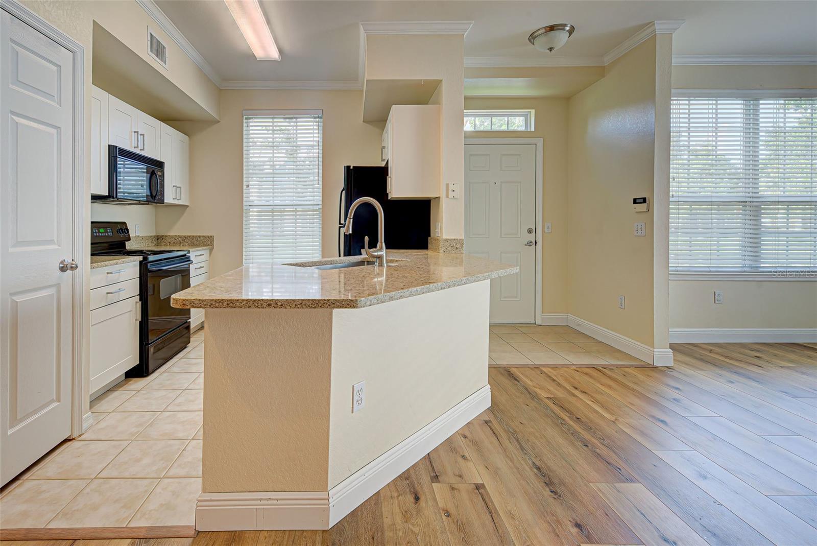 ADMIRALS WALK - Residential Lease