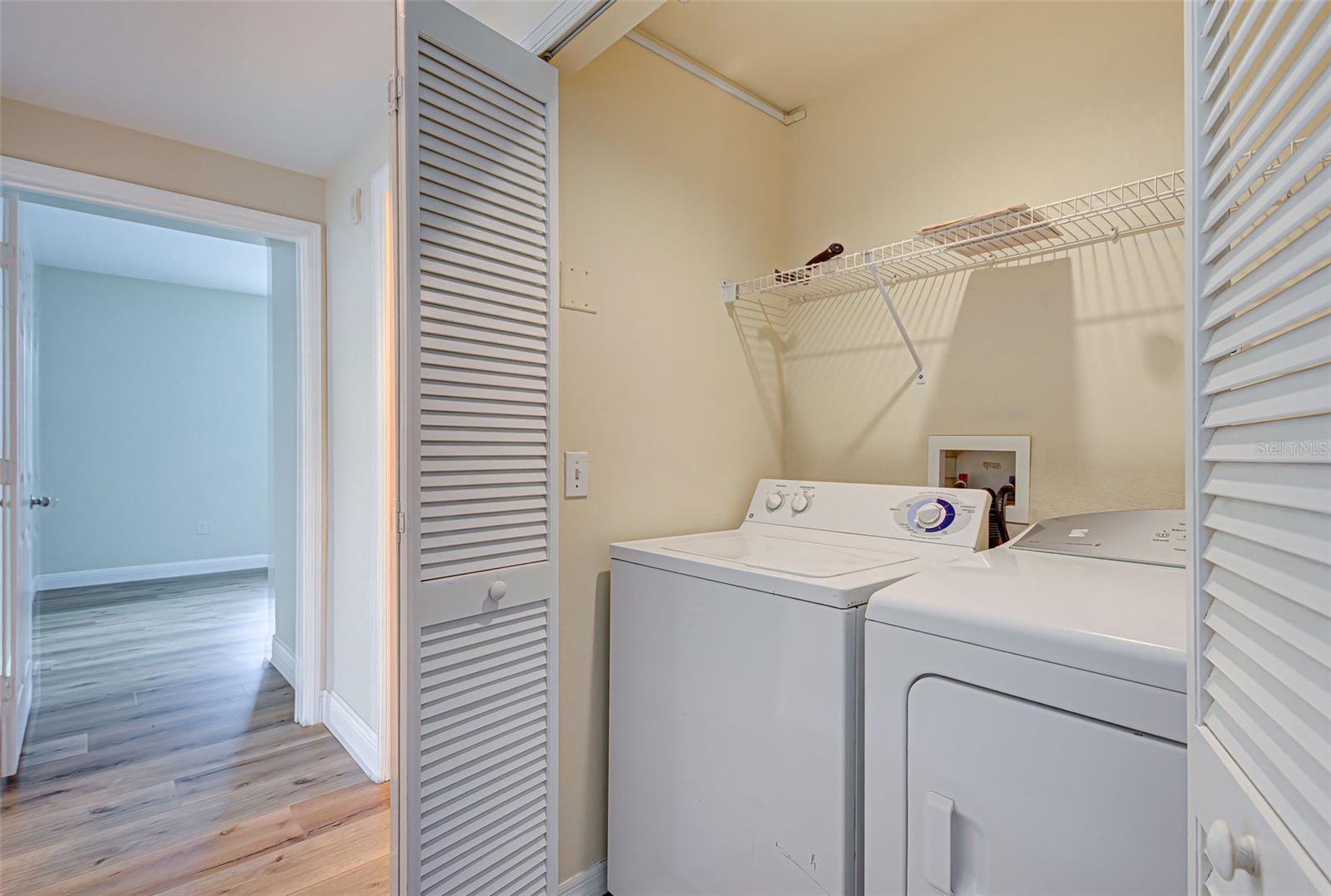 ADMIRALS WALK - Residential Lease