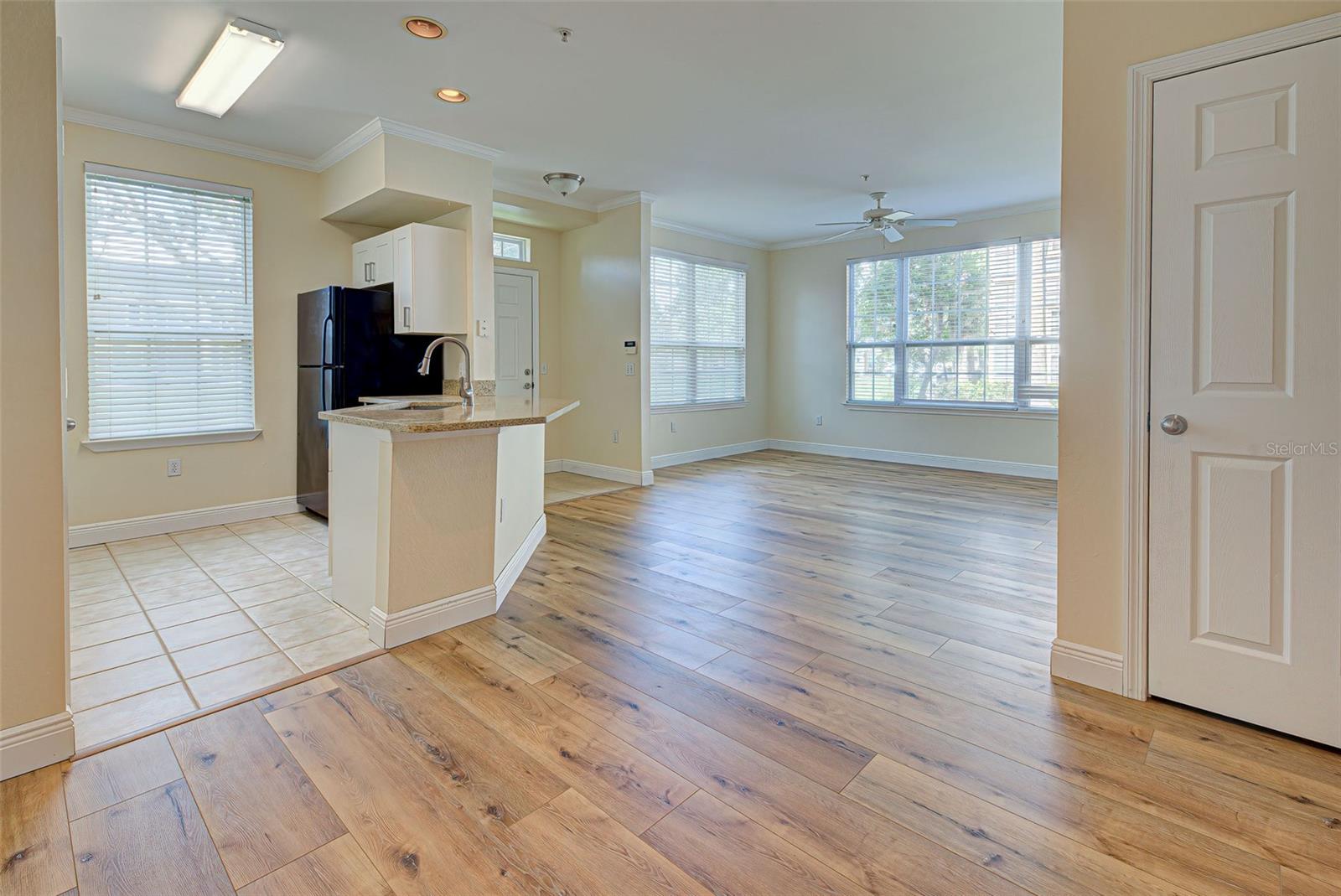 ADMIRALS WALK - Residential Lease