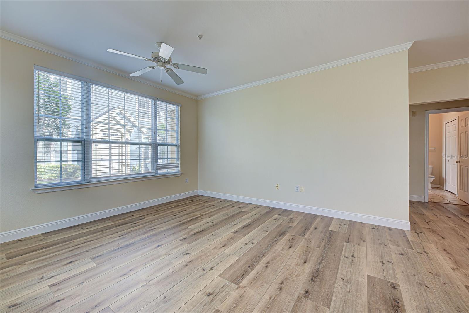 ADMIRALS WALK - Residential Lease