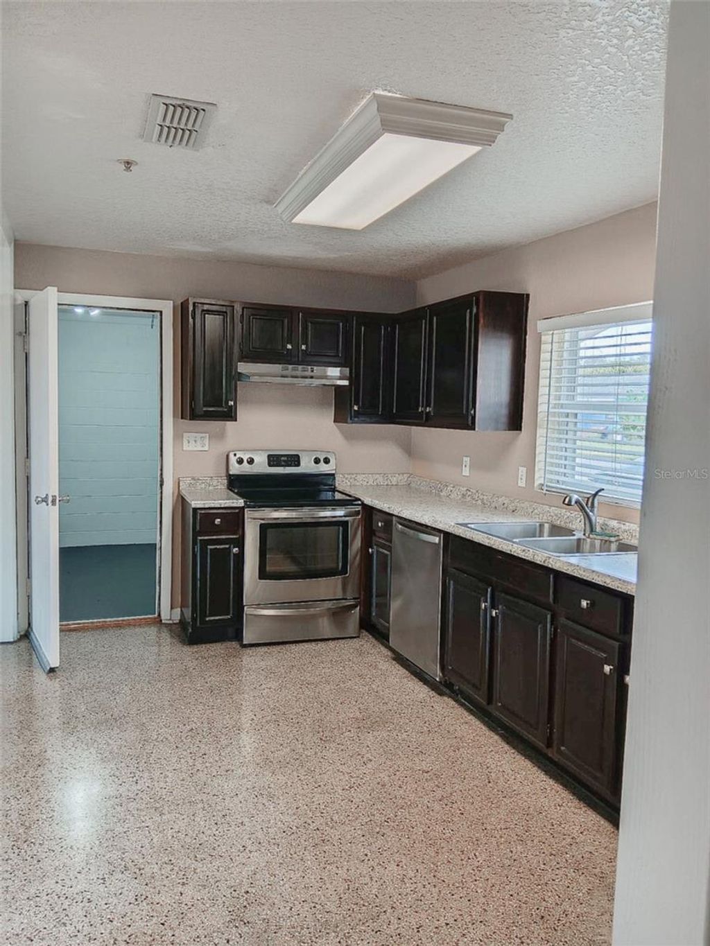 Photo of 3110 Port Royal Drive, Orlando, FL 32827 (MLS # O6349561)