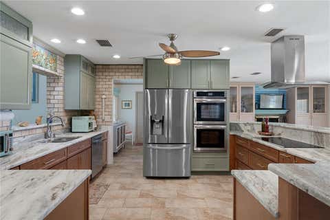 Tiny photo for 2160 N Watersedge Drive, Crystal River, FL 34429 (MLS # OM726610)